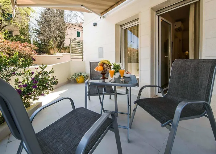 Amaris Luxury Apartments