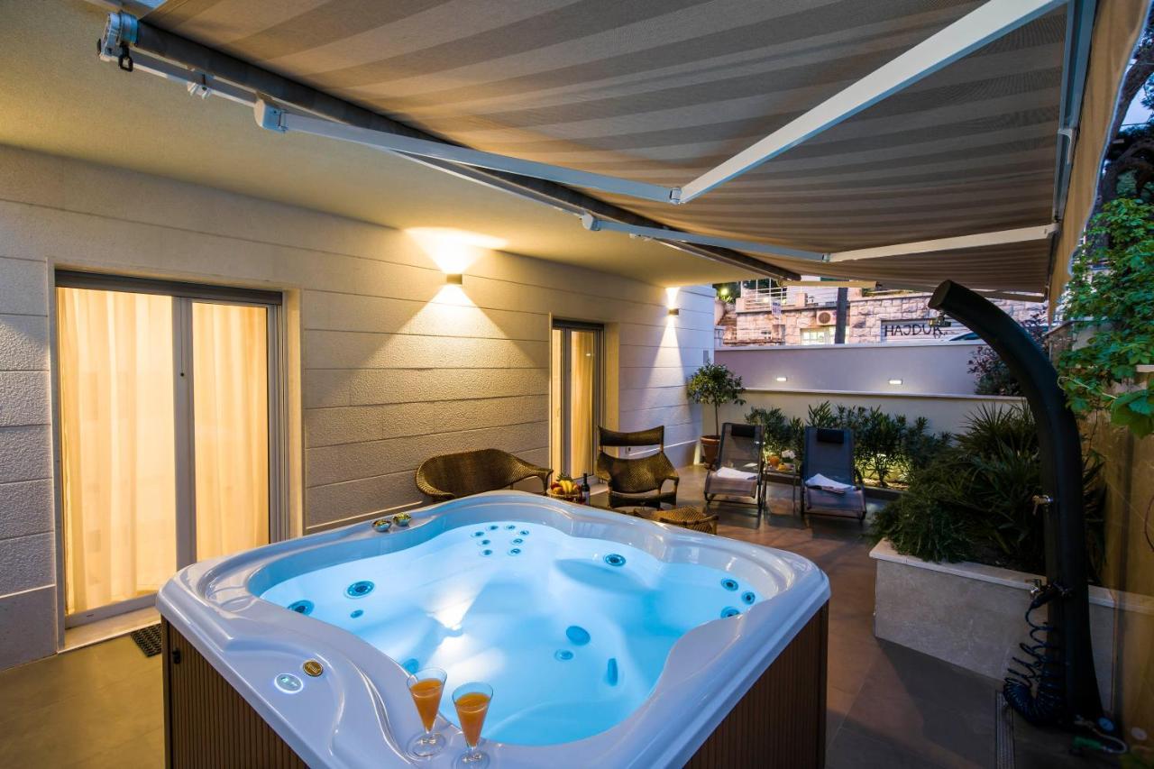 Amaris Luxury Apartament *